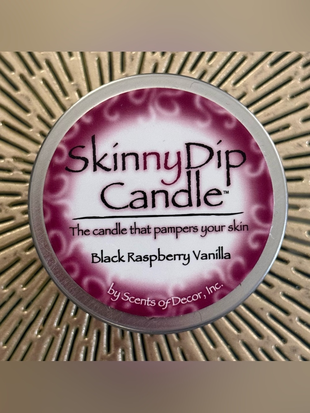 SKINNY DIP || Black Raspberry Vanilla Massage Lotion Candle - 4oz Tin ✨NWT✨